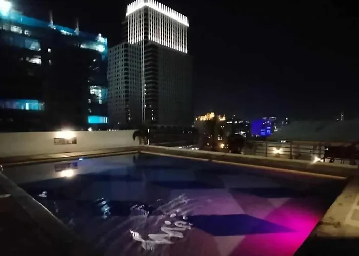 民宿 Penthouse A Near It Park 4*